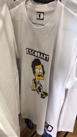 /products/camiseta-escobart/